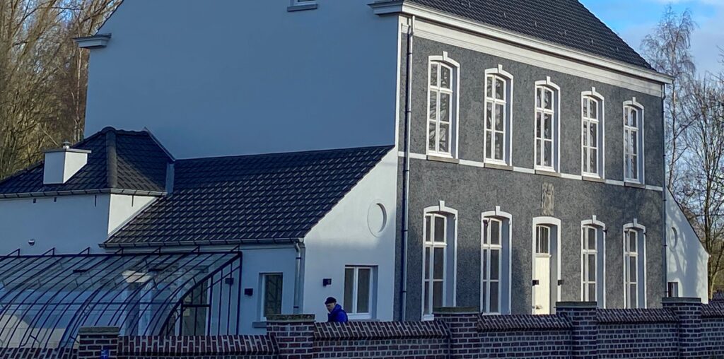 pastorie in Letterhoutem na renovatie - foto SHM Denderstreek - Mieke Dobbenie